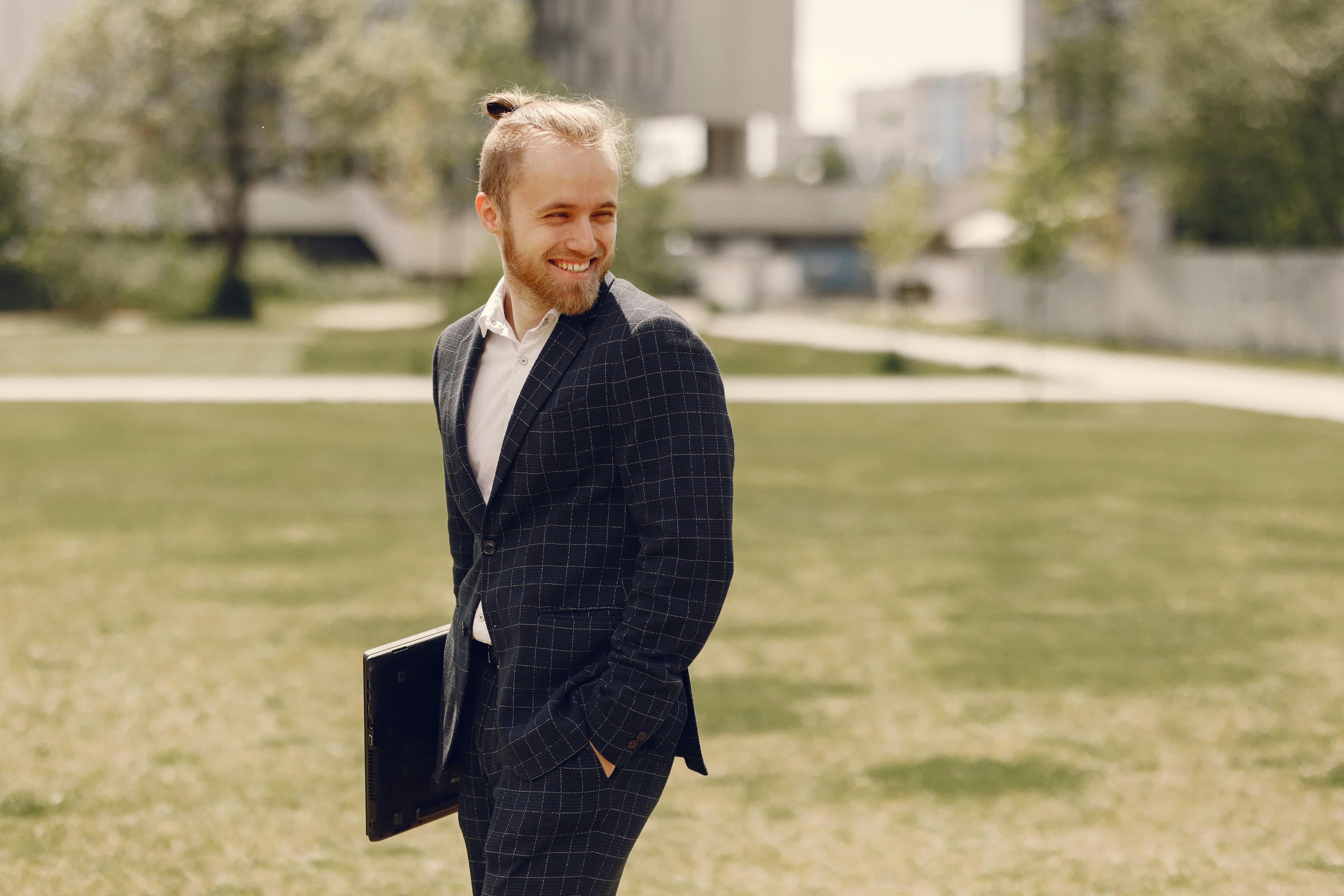 Presence and Communication Under Pressure